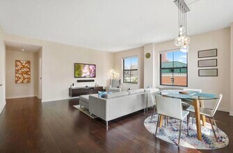 1 Greene St in Jersey City, NJ - Building Photo - Building Photo