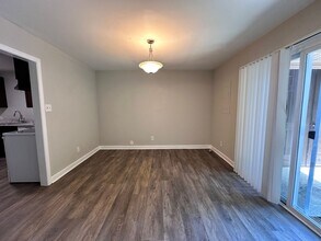 1640 India Hook Rd in Rock Hill, SC - Building Photo - Building Photo