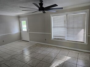 5520 43rd St E in Bradenton, FL - Building Photo - Building Photo