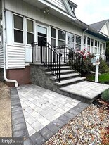 551 Washington Ave in Ewing Township, NJ - Building Photo