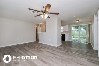 5040 Valimor Dr in Holiday, FL - Building Photo - Building Photo