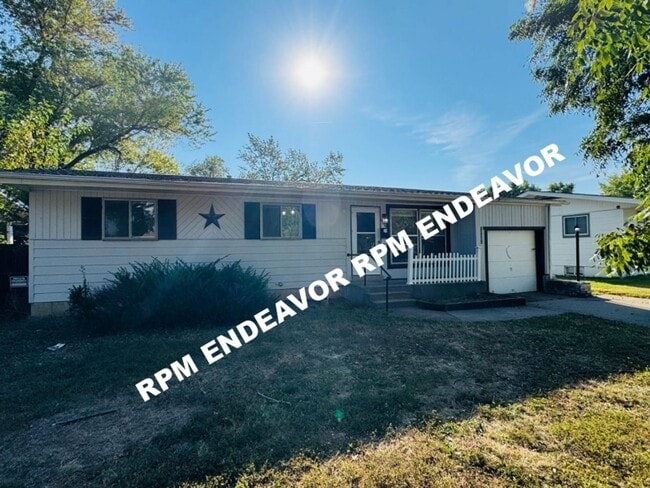 10406 Hobkirk Dr in St. Louis, MO - Building Photo - Building Photo