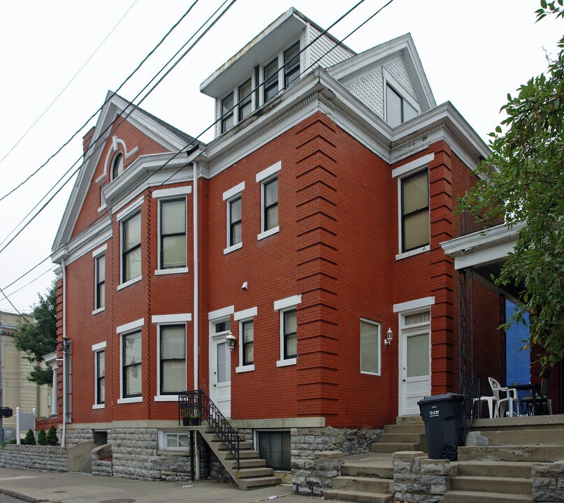 Carnegie Square Apartments in Covington, KY - Foto de edificio