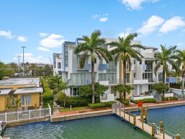 property at 155 N Shore Dr