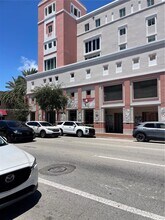 1475 SW 8th St in Miami, FL - Building Photo - Building Photo