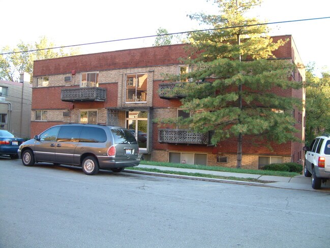545 Lowell Ave in Cincinnati, OH - Building Photo - Building Photo