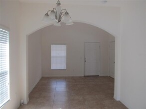 1123 Honey Blossom Dr in Orlando, FL - Building Photo - Building Photo