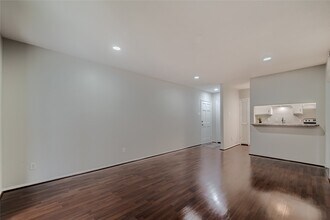 2224 S Piney Point Rd in Houston, TX - Building Photo - Building Photo