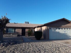 4852 W Frier Dr in Glendale, AZ - Building Photo