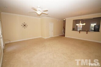 303 W Savannah Ridge Rd in Holly Springs, NC - Building Photo - Building Photo