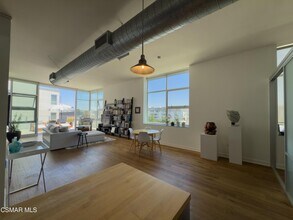 4080 Glencoe Ave in Marina Del Rey, CA - Building Photo - Building Photo