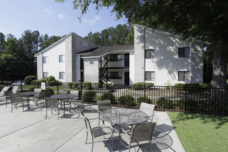 Creekside Place in Columbia, SC - Foto de edificio - Building Photo