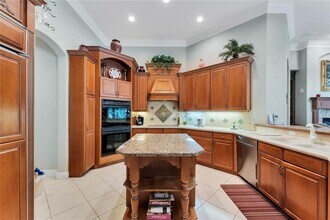 9331 Southern Breeze Dr in Orlando, FL - Building Photo - Building Photo