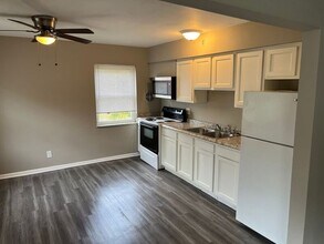 2828 Westknolls Ln in Cincinnati, OH - Building Photo - Building Photo