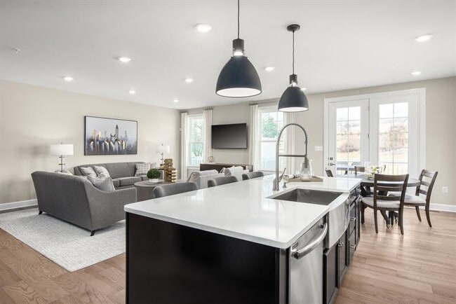331 Piper Ln in Exton, PA - Building Photo - Building Photo