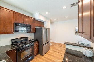 35794 Springvale Ln in Murrieta, CA - Foto de edificio - Building Photo