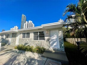 18715 Atlantic Blvd in Sunny Isles Beach, FL - Building Photo - Building Photo