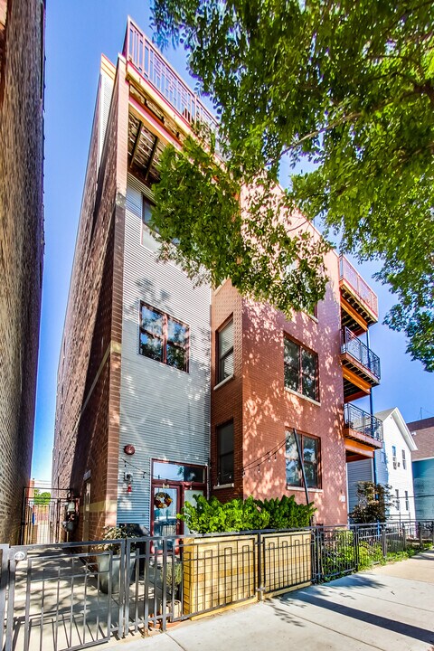1621 S Carpenter St in Chicago, IL - Foto de edificio