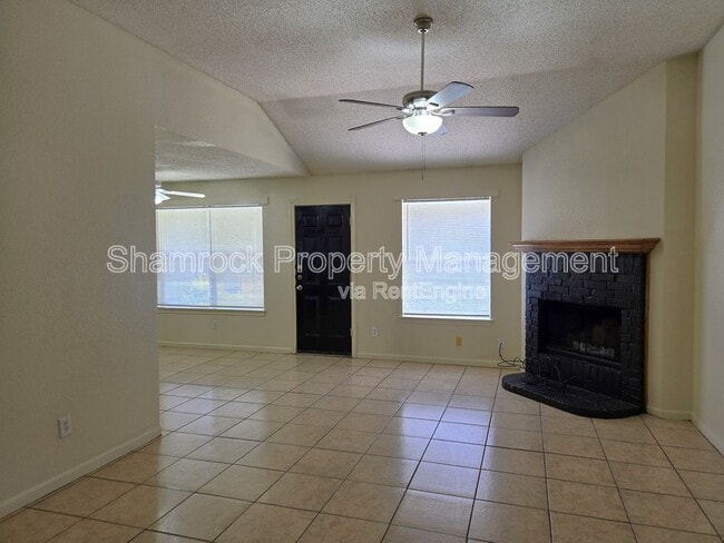 712 Old Lorena Rd in Lorena, TX - Building Photo - Building Photo