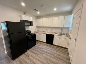 208 Parkway W in Mobile, AL - Building Photo - Building Photo