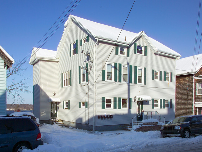 28 Barnaby St in Fall River, MA - Building Photo - Building Photo