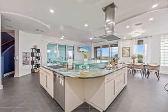 873 S Atlantic Ave in Cocoa Beach, FL - Building Photo - Building Photo