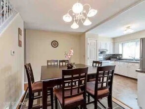 553 W Park Ave in Libertyville, IL - Building Photo - Building Photo