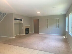 4321 Saddlehorn Way in Oceanside, CA - Building Photo - Building Photo