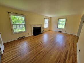 2033 Portage Ave in South Bend, IN - Building Photo - Building Photo