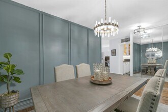 1203 River Rd in Edgewater, NJ - Building Photo - Building Photo