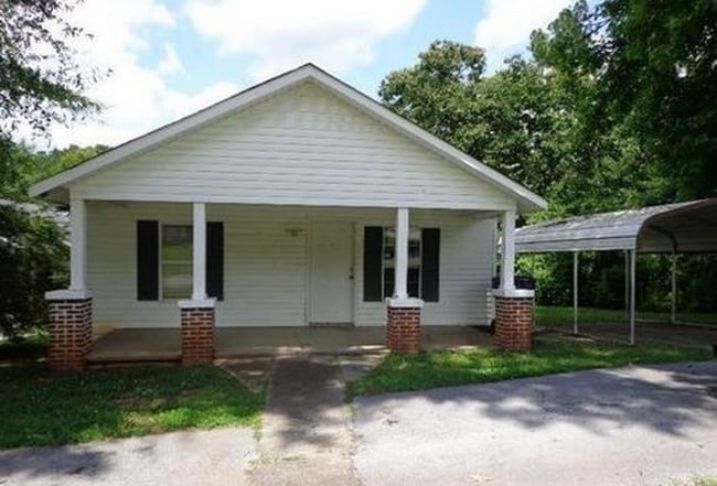 property at 314 Tarver St SE