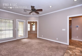 300 S 63rd St in Broken Arrow, OK - Building Photo - Building Photo