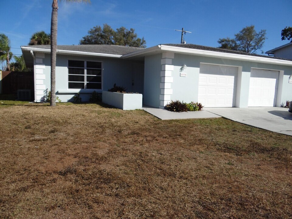 21330 Stillwater Ave in Port Charlotte, FL - Building Photo