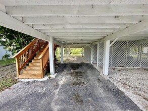 3303 W Shell Point Rd in Ruskin, FL - Building Photo - Building Photo