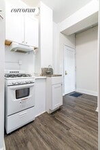 2841 Broadway in New York, NY - Building Photo - Building Photo