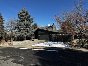 7590 Flower St in Arvada, CO - Building Photo - Building Photo