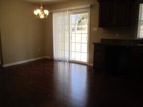 131 Whisper Ridge Dr in Port Matilda, PA - Building Photo - Building Photo