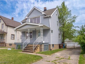 3814 Russell Ave in Parma, OH - Building Photo - Building Photo
