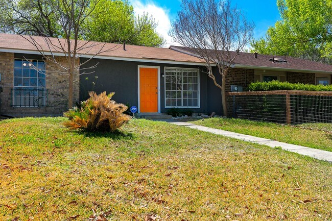 property at 6510 Spring Lark Dr