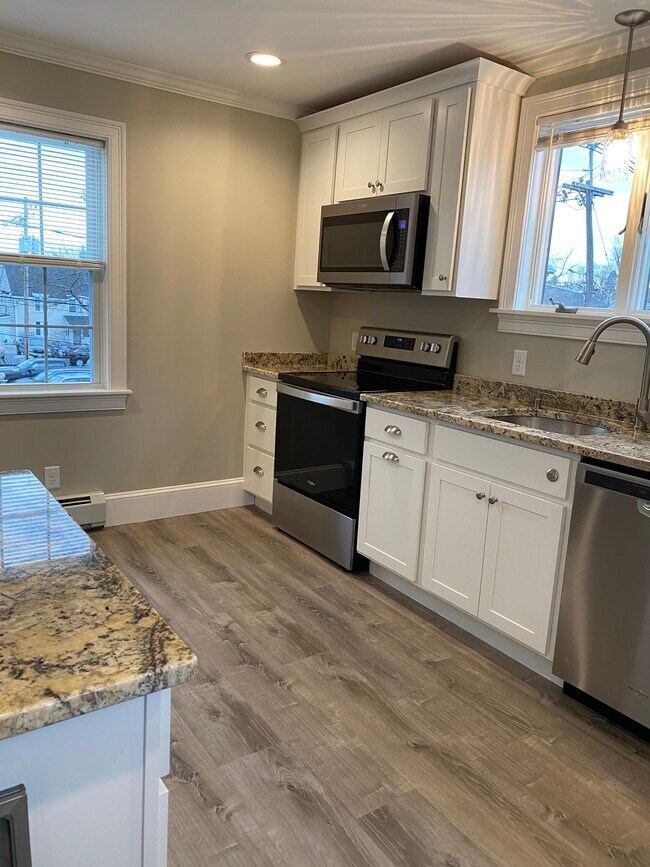 44 Central St Rentals in Ipswich, MA