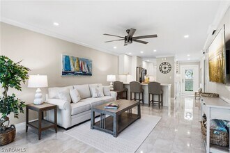 682 Broad Ave S in Naples, FL - Building Photo - Building Photo