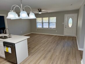 2306 Staunton Dr in Bryan, TX - Building Photo - Building Photo