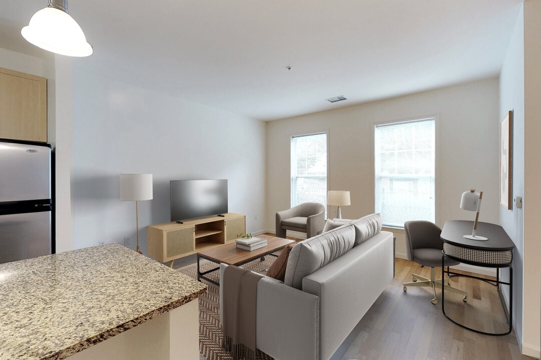 27 Barker Ave-Unit -FL1-ID914A in White Plains, NY - Building Photo