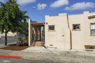 1601 Napa St in Vallejo, CA - Building Photo - Building Photo