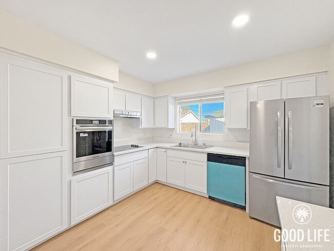 property at 570 La Rue Way