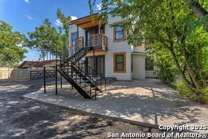 1505 W Woodlawn Ave in San Antonio, TX - Building Photo - Building Photo