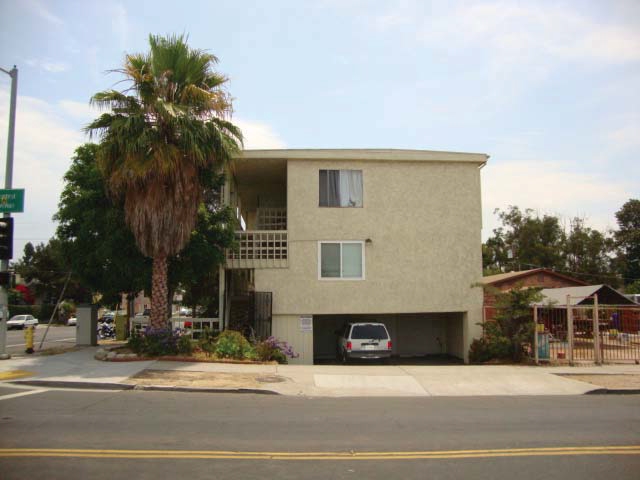 Wightman Street in San Diego, CA - Building Photo