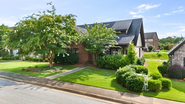 property at 987 Starr Ct