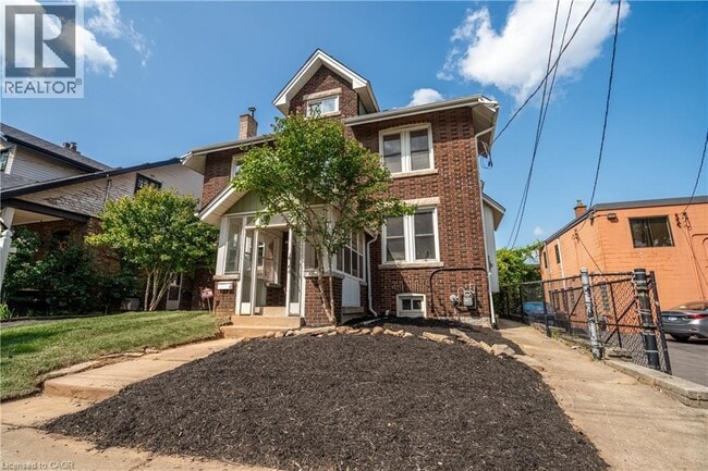 property at 14 Burris St