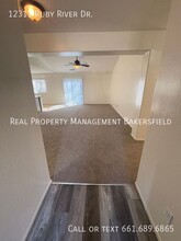 12311 Ruby River Dr in Bakersfield, CA - Building Photo - Building Photo